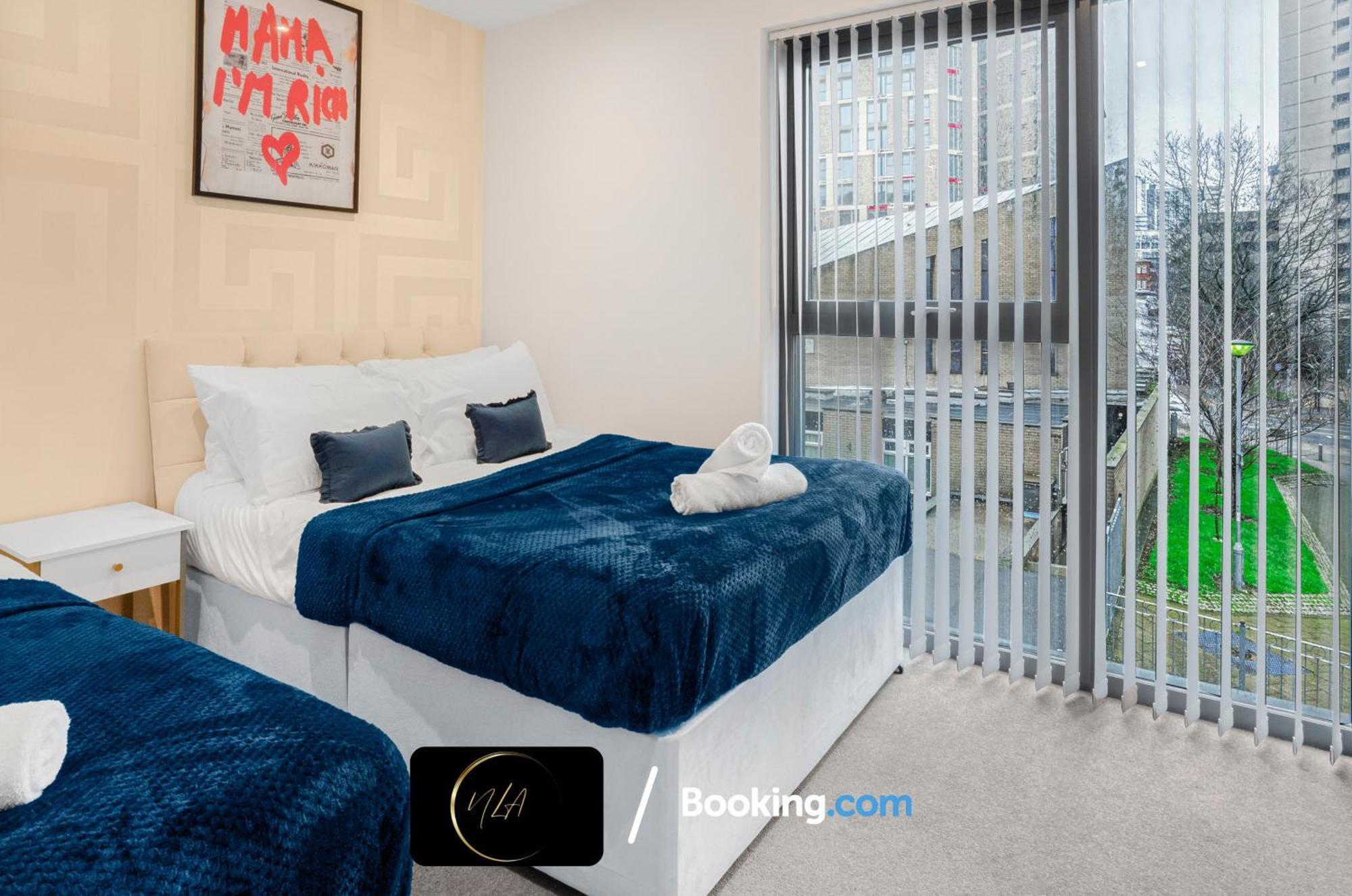 City Centre Apartment With Free Parking, 2 Bathrooms, Netflix And Wifi - Suitable For Contractors And Families - By Noor Luxury Accommodations Birmingham Buitenkant foto