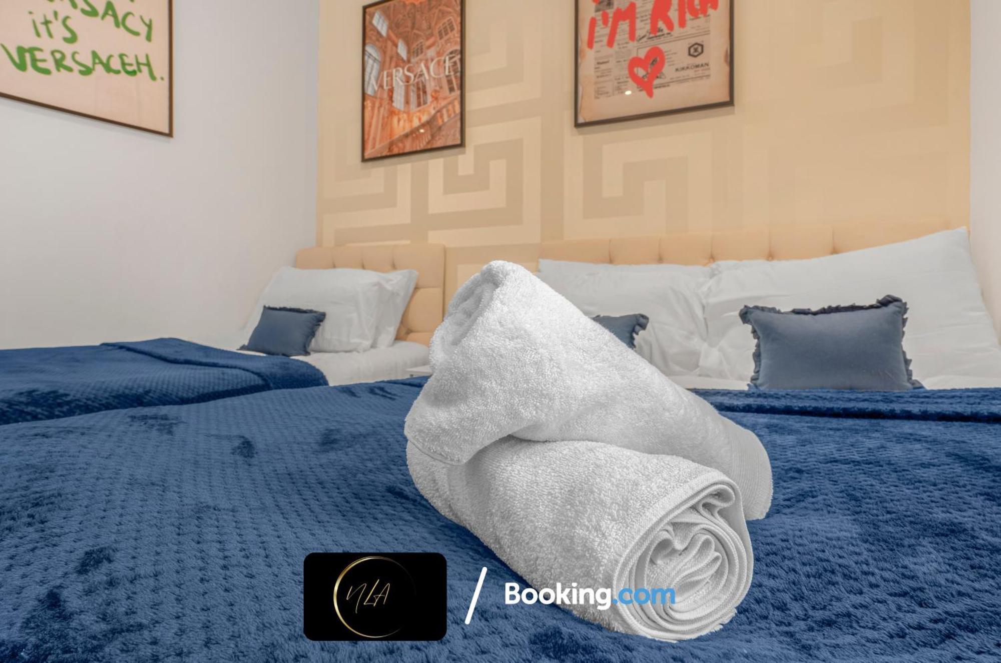 City Centre Apartment With Free Parking, 2 Bathrooms, Netflix And Wifi - Suitable For Contractors And Families - By Noor Luxury Accommodations Birmingham Buitenkant foto